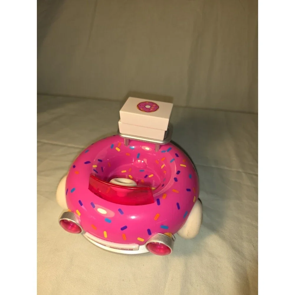 LankyBox Series 4 Happy Friends Donut Mobile 5